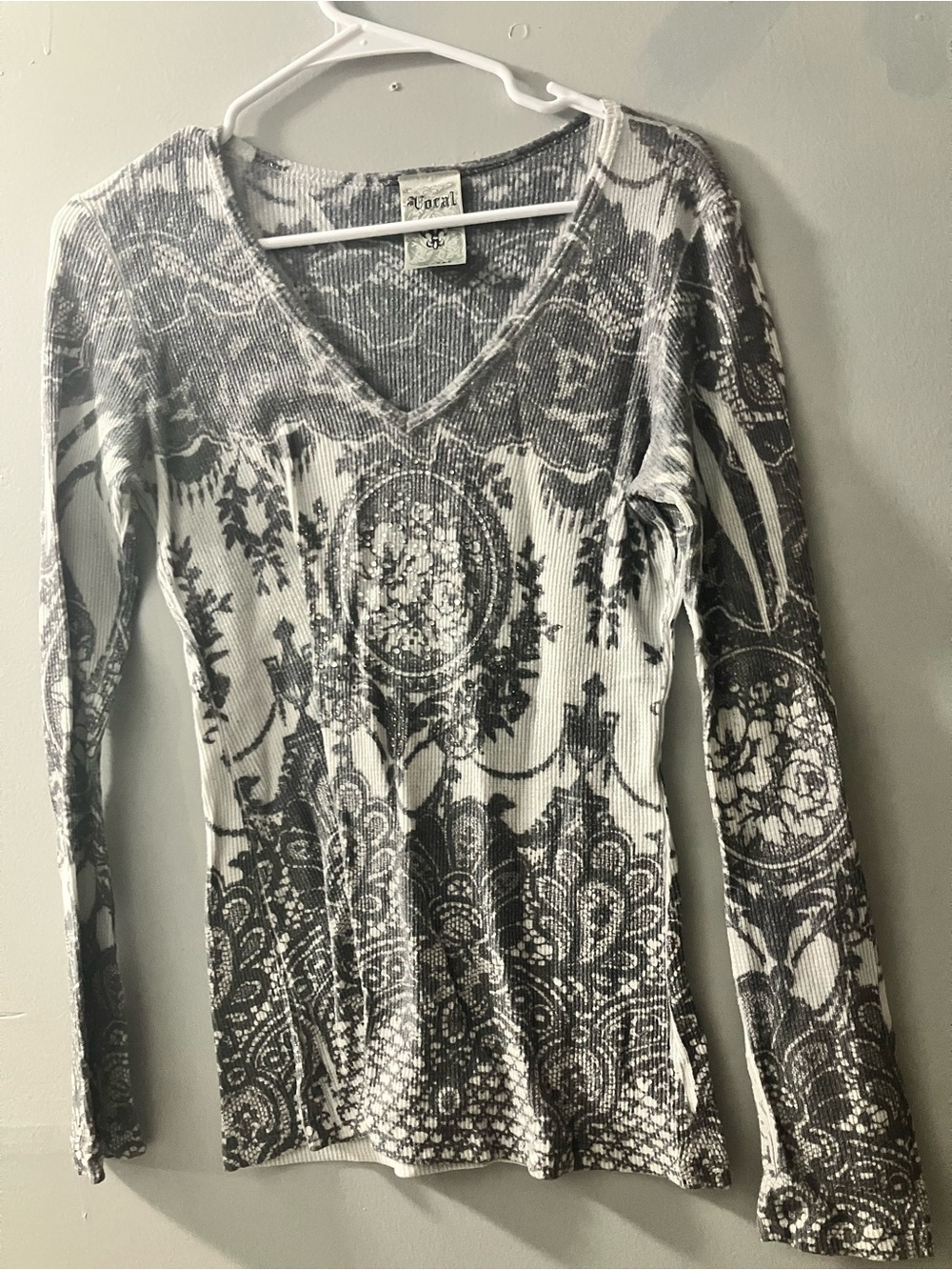 Vocal Gray & White Patterned Knit Top